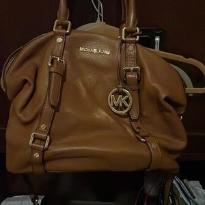 Michael Kors Brown / tan Pebbled Leather Purse